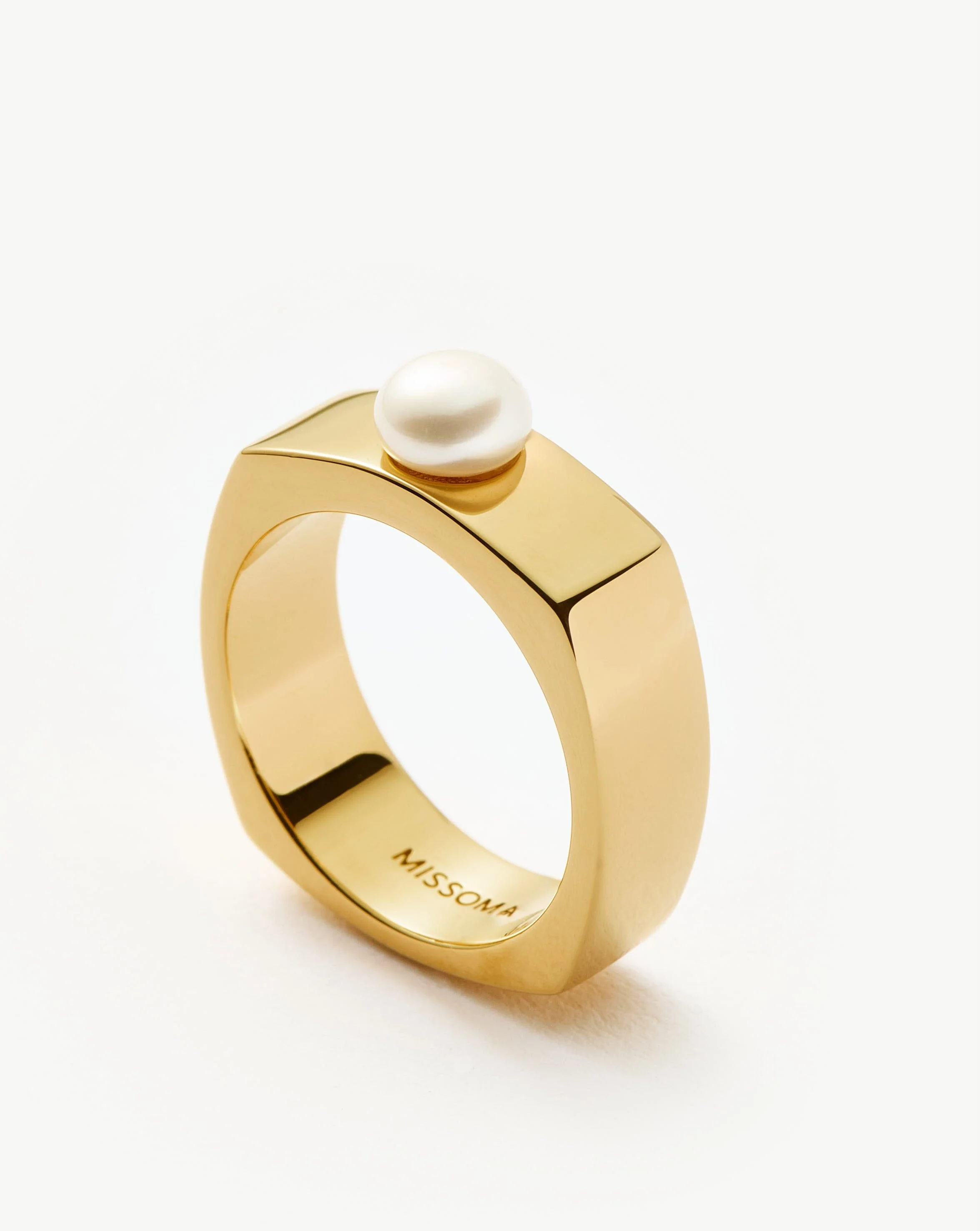 Button Pearl Square Chunky Ring | 18k Gold Plated Vermeil/Pearl - Image 5