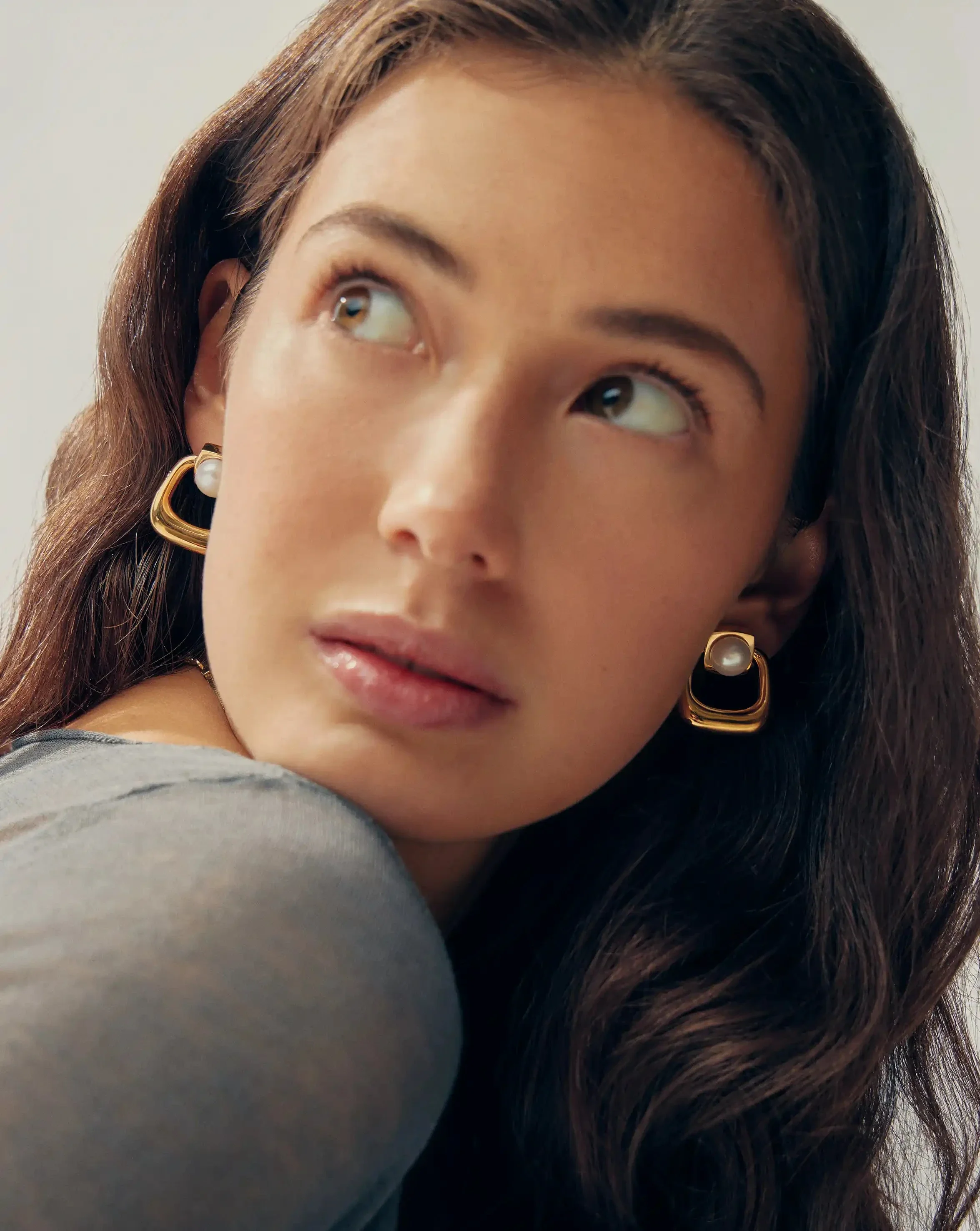 Button Pearl Statement Stud Earrings | 18k Gold Plated/Pearl - Image 2