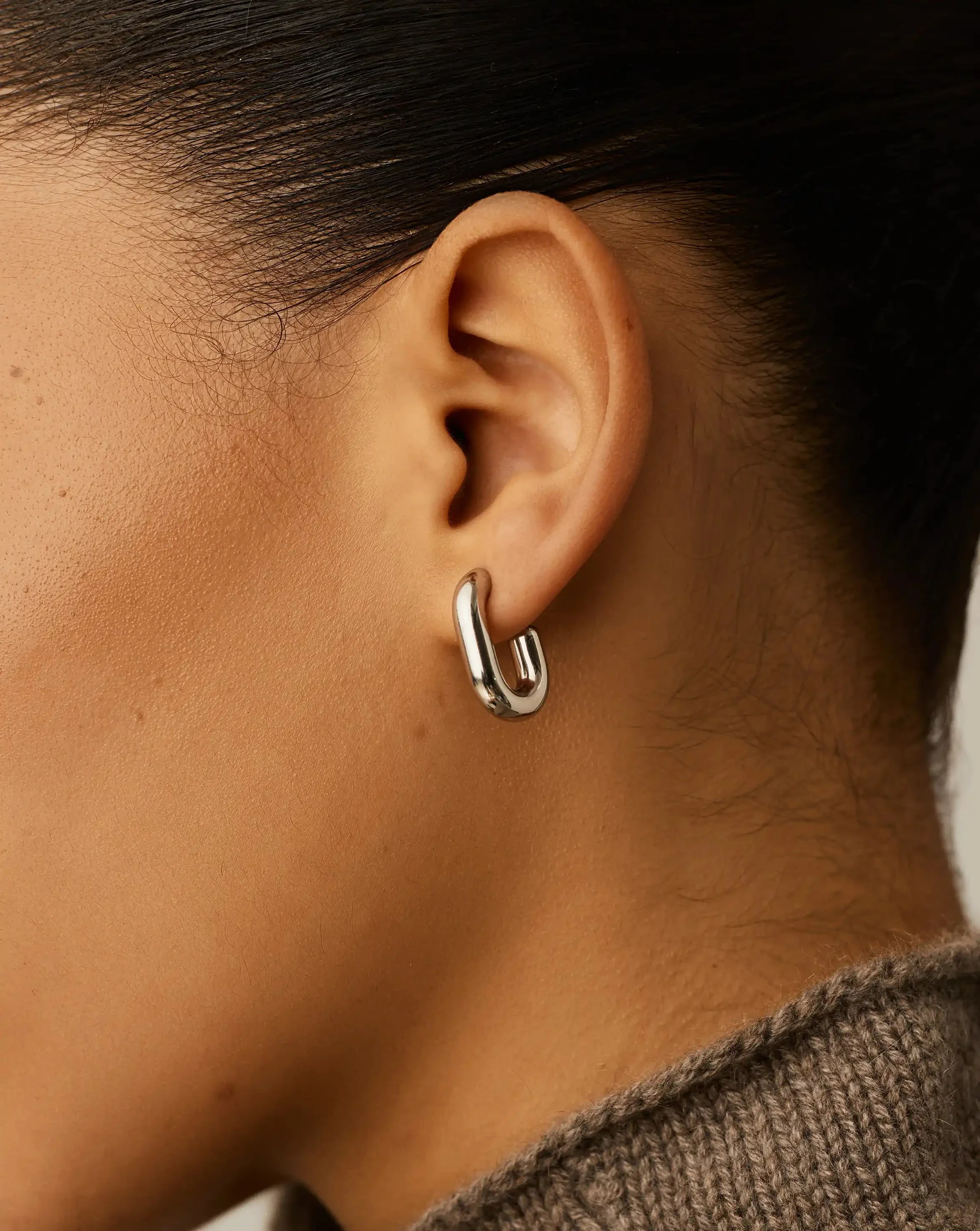 Chubby Oval Small Hoop Earrings | Platinum Plated - Image 3