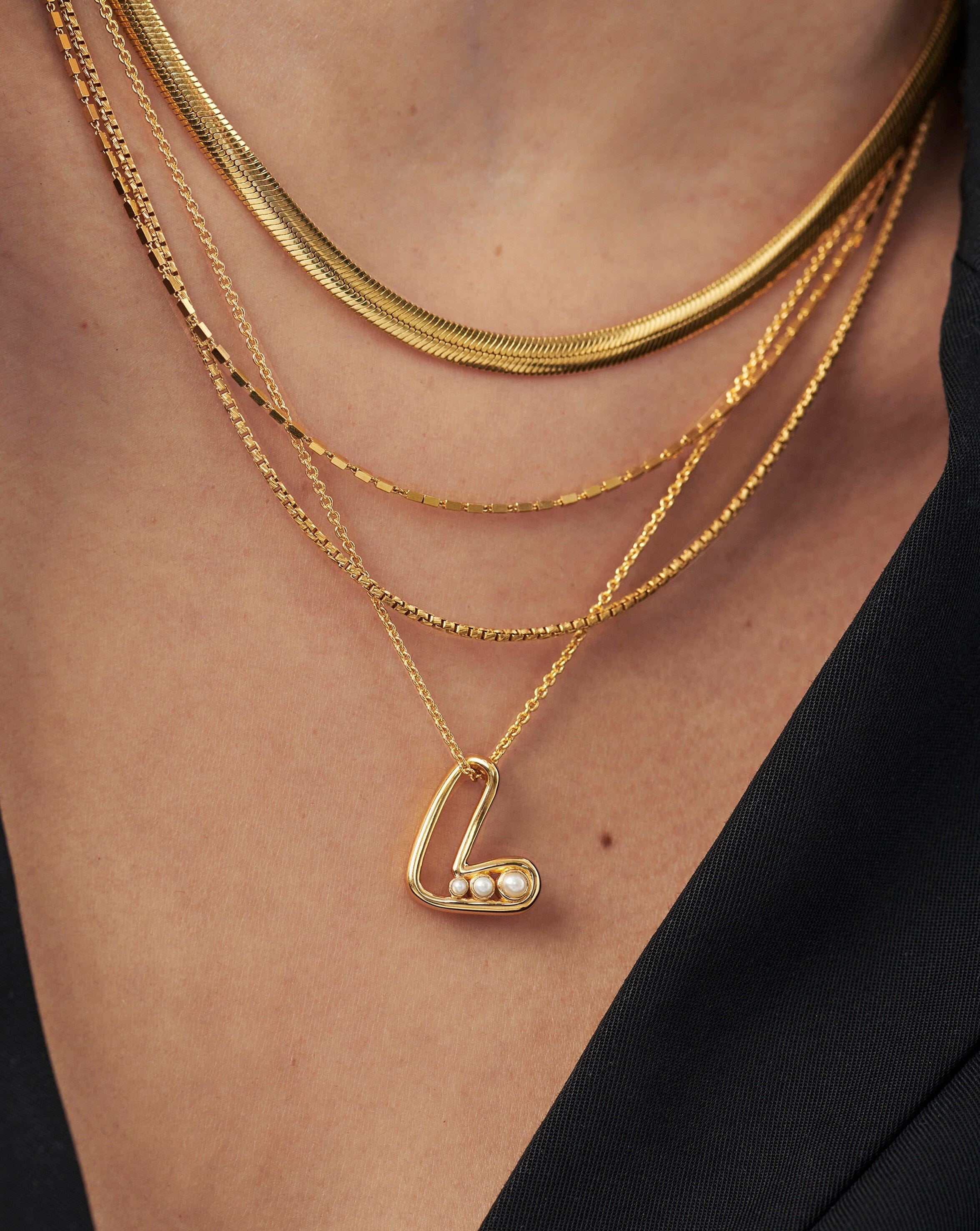 Chubby Pearl Initial Pendant Necklace - Initial L | 18k Gold Vermeil/Pearl - Image 2