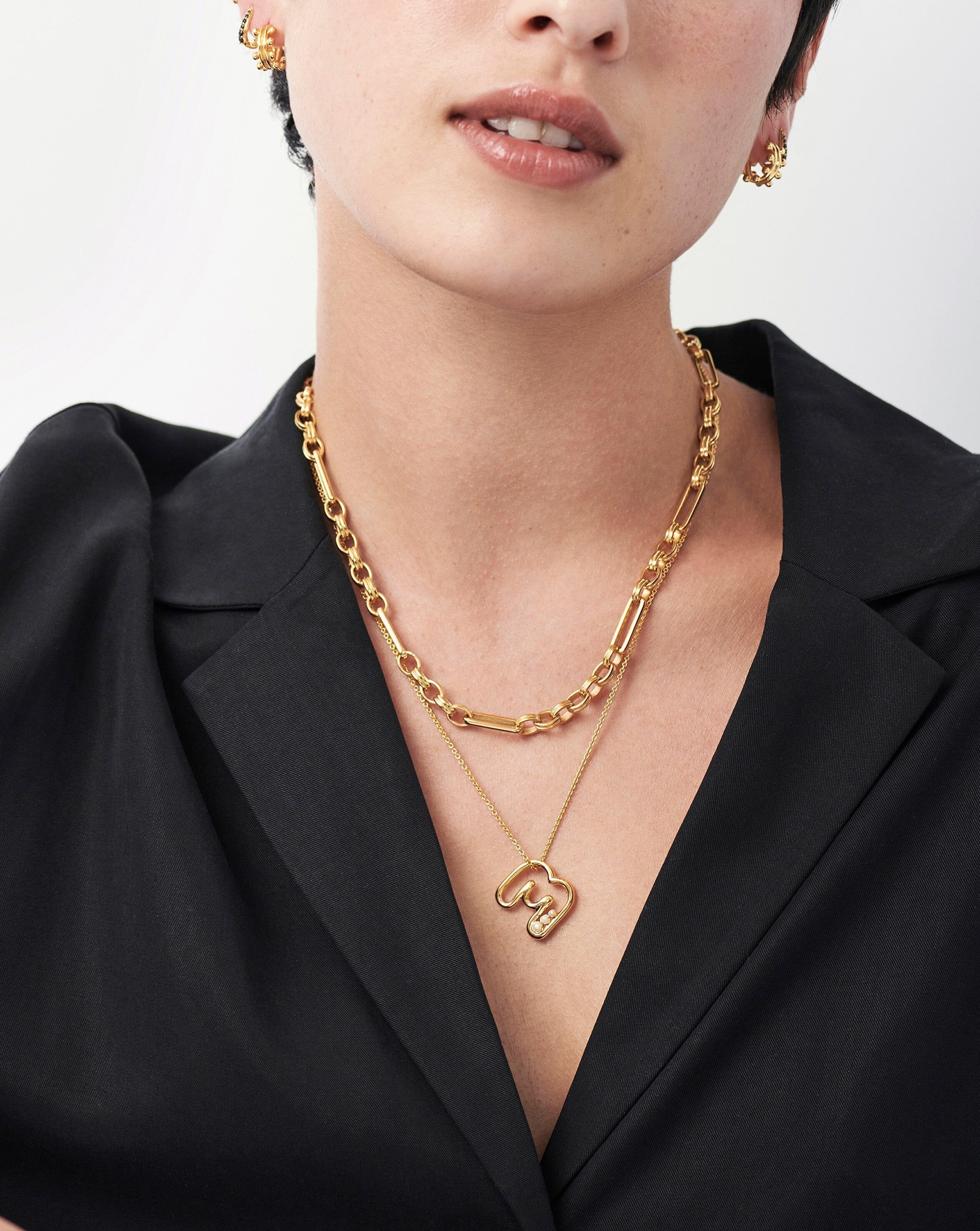 Chubby Pearl Initial Pendant Necklace - Initial M | 18k Gold Vermeil/Pearl - Image 3