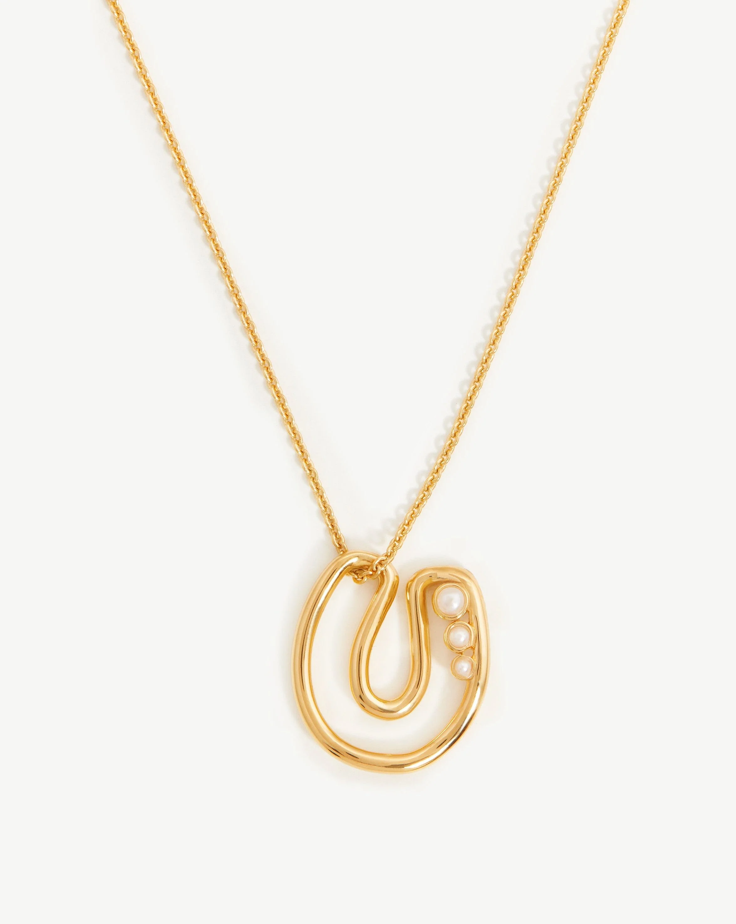 Chubby Pearl Initial Pendant Necklace - Initial U | 18k Gold Vermeil/Pearl