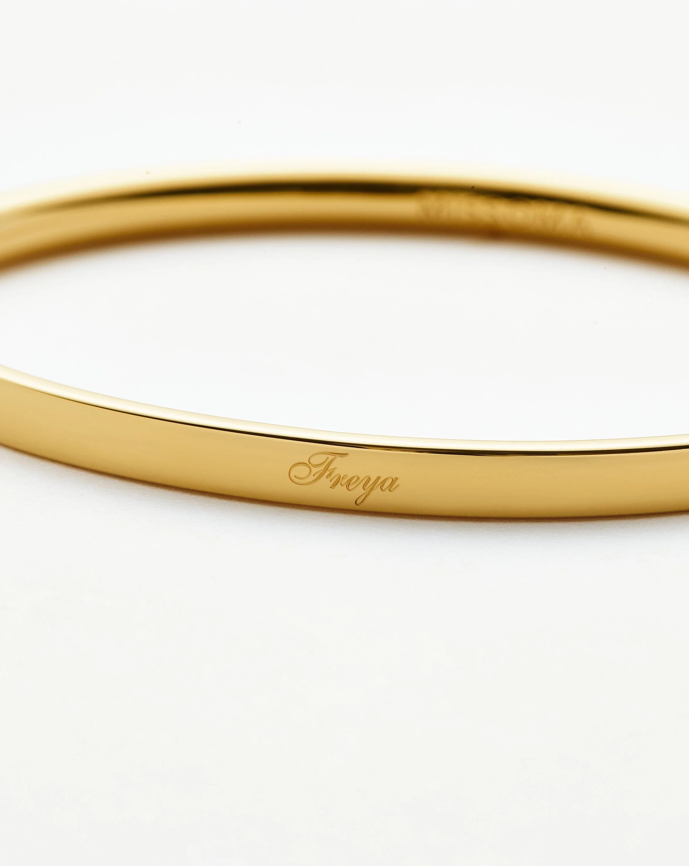 Classic Hinged Bangle | 18k Gold Vermeil - Image 5