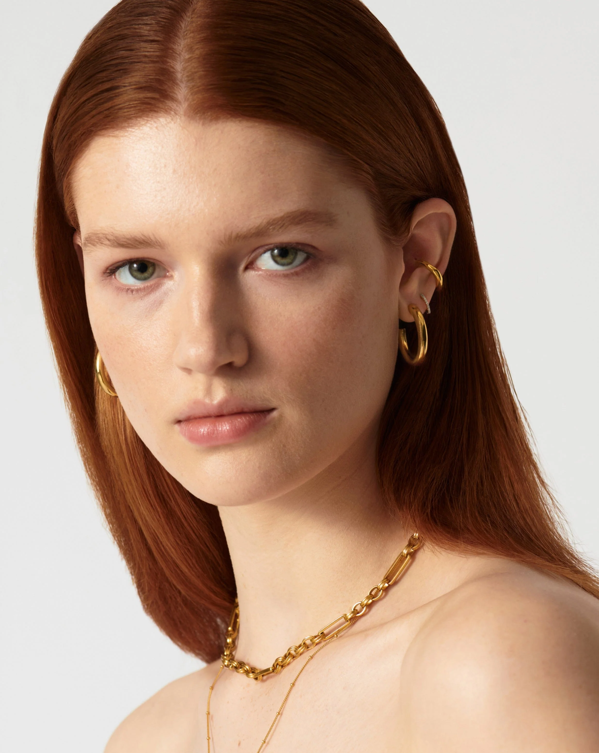 Tunnel Large Hoop Earrings | 18k Gold Plated - Image 3