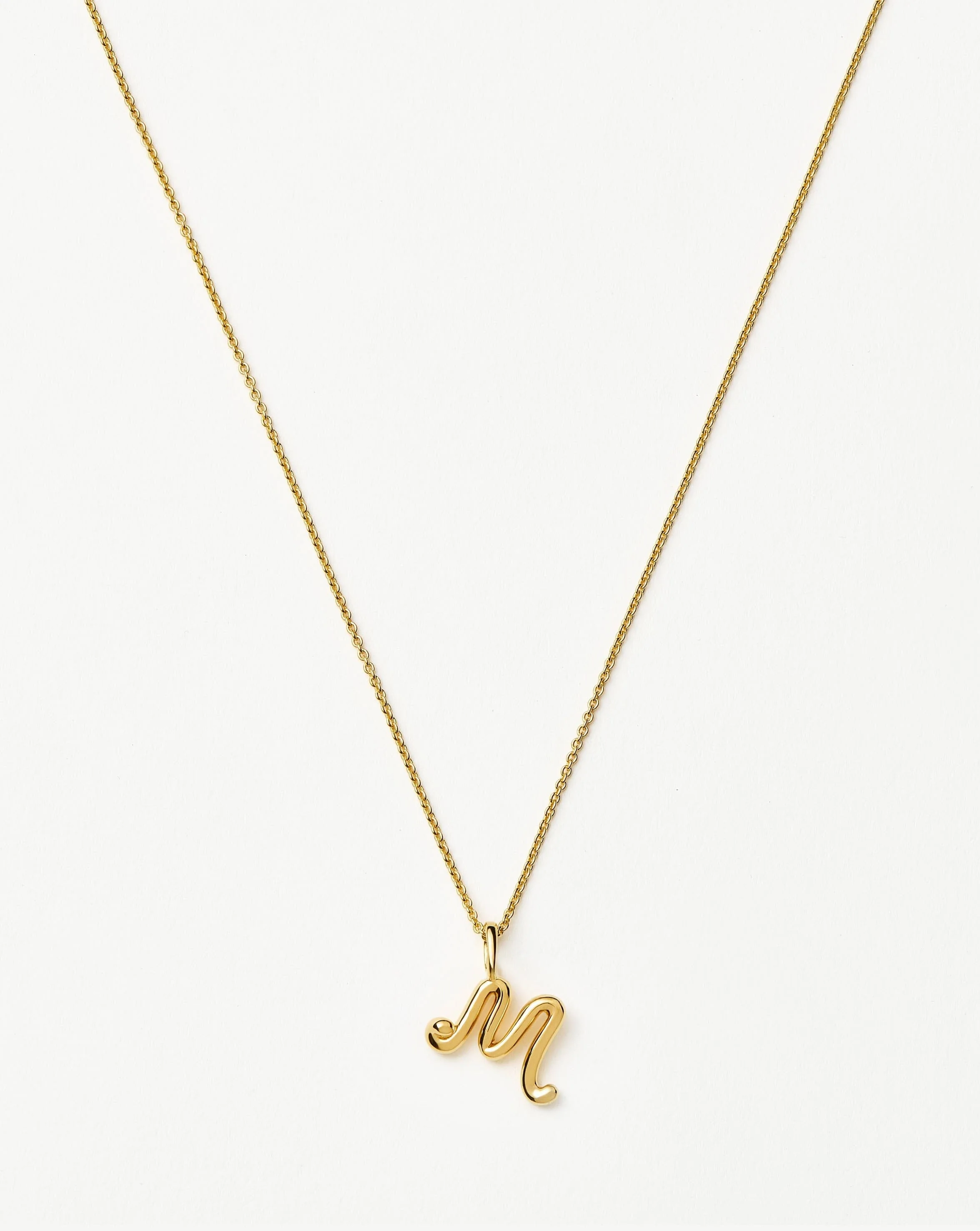 Curly Molten Mini Initial Necklace - M | 18k Gold Vermeil