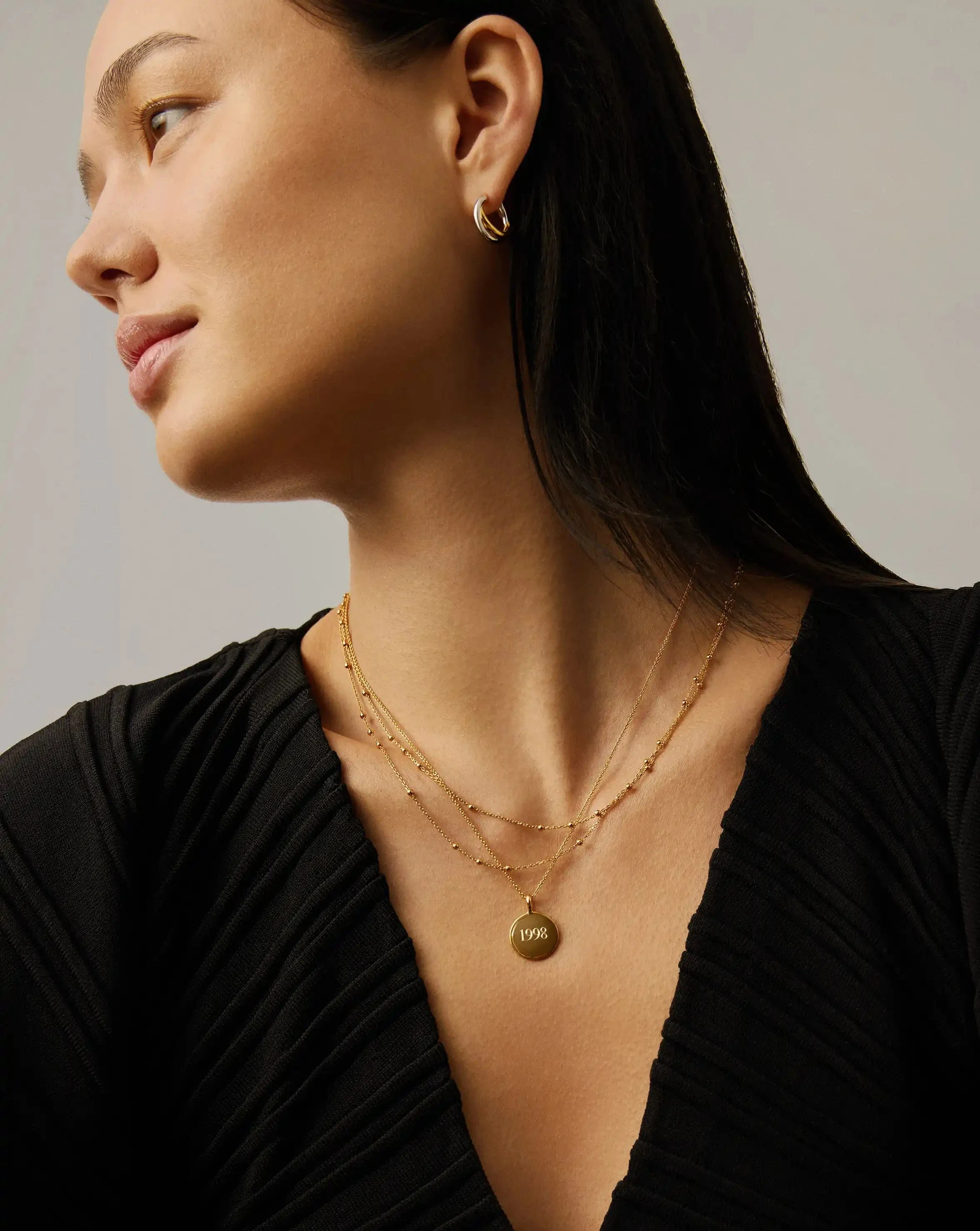 Engravable Round Necklace - Image 3