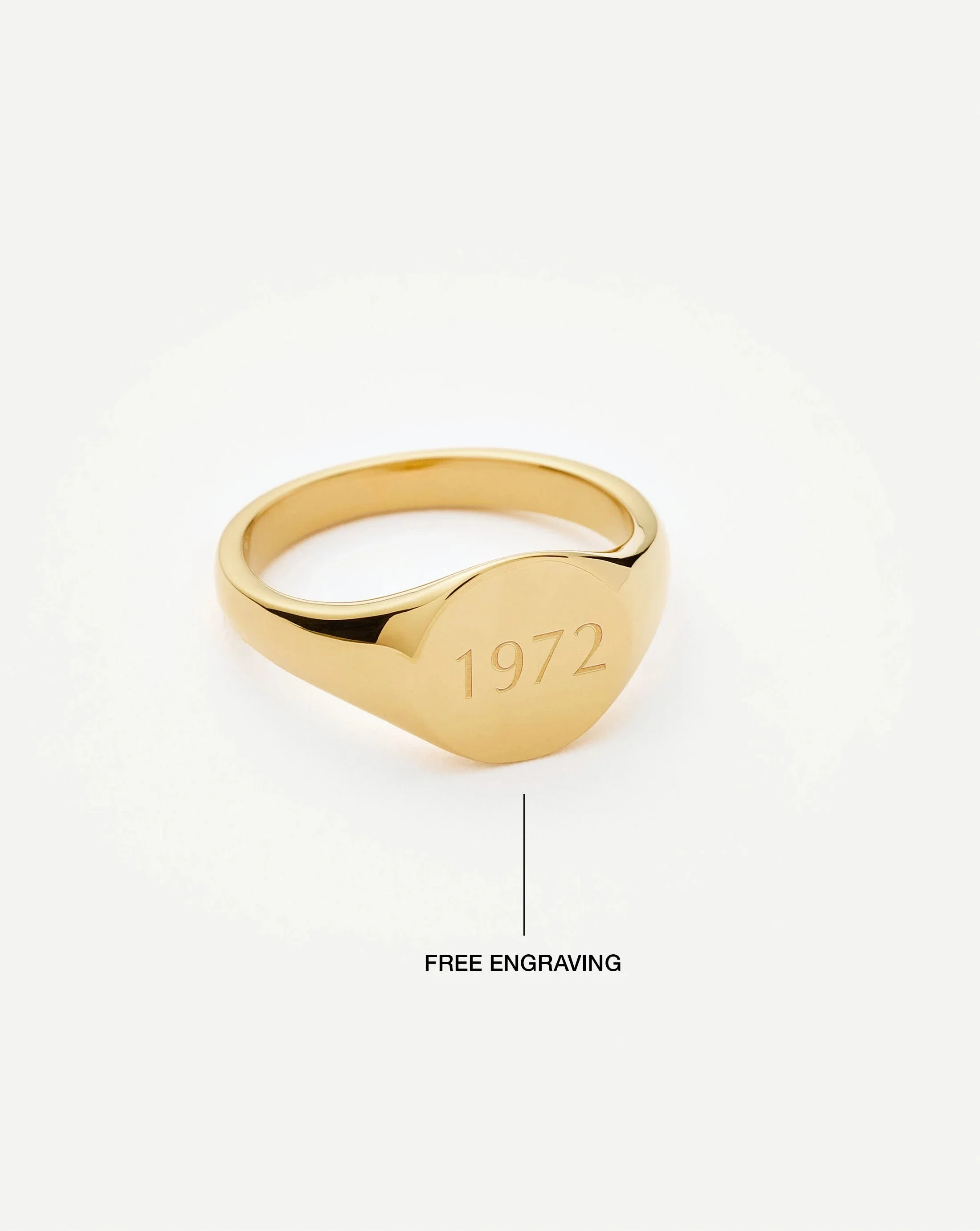 Engravable Round Signet Ring | 18k Gold Vermeil - Image 4