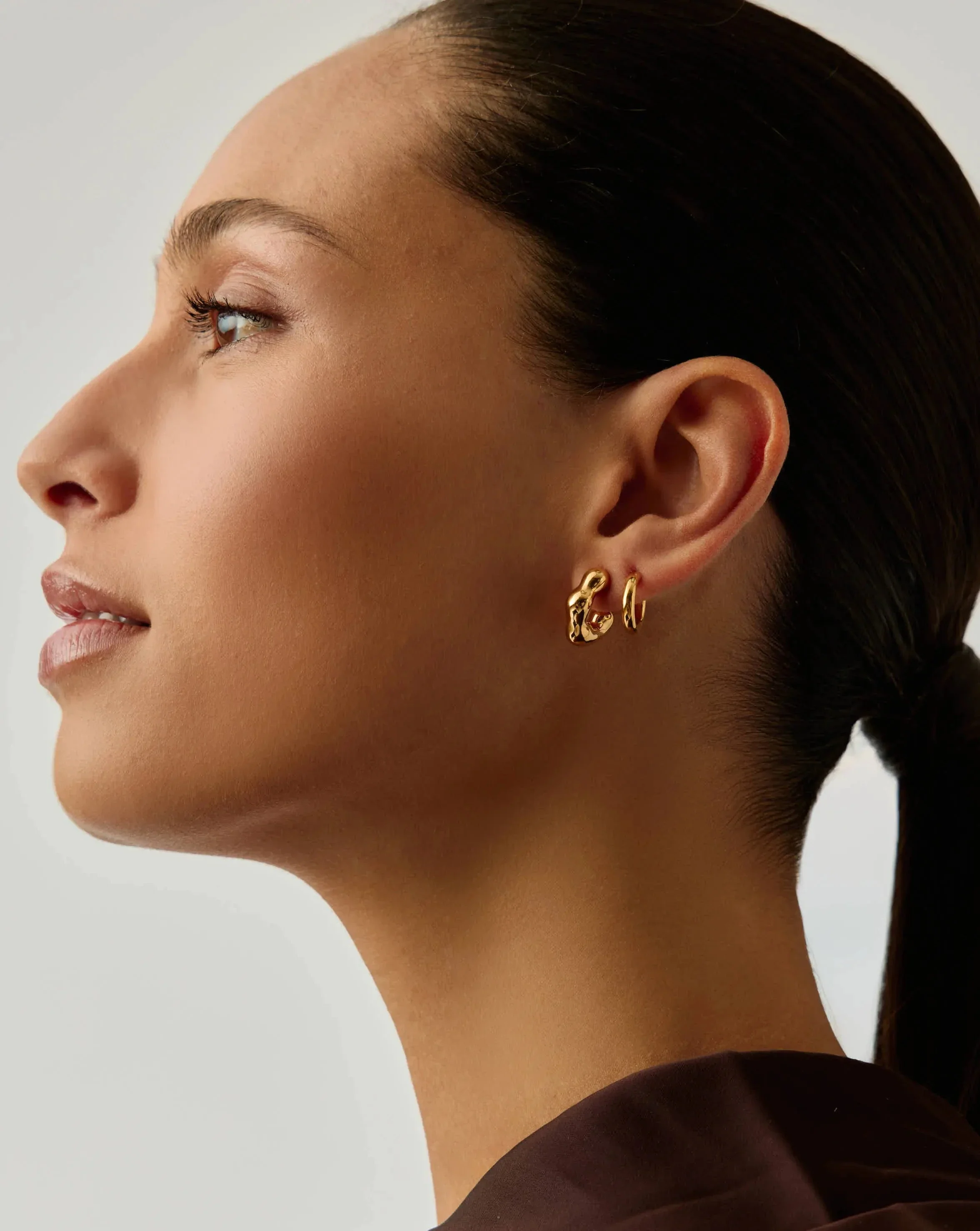 Eny Puffy Small Hoop Earrings | 18k Gold Plated - Image 2