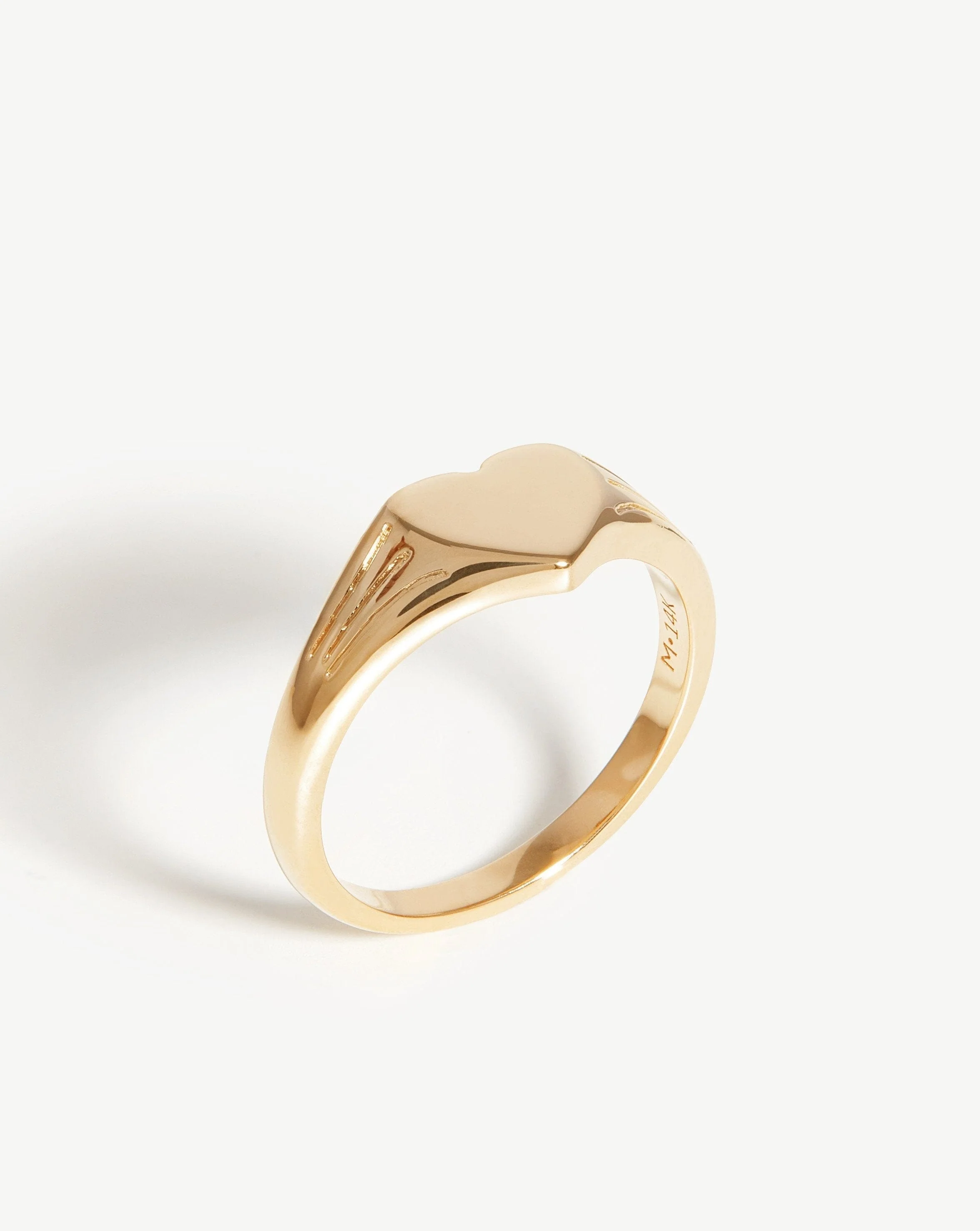 Solid Gold Engravable Heart Signet Ring | 14k Solid Gold