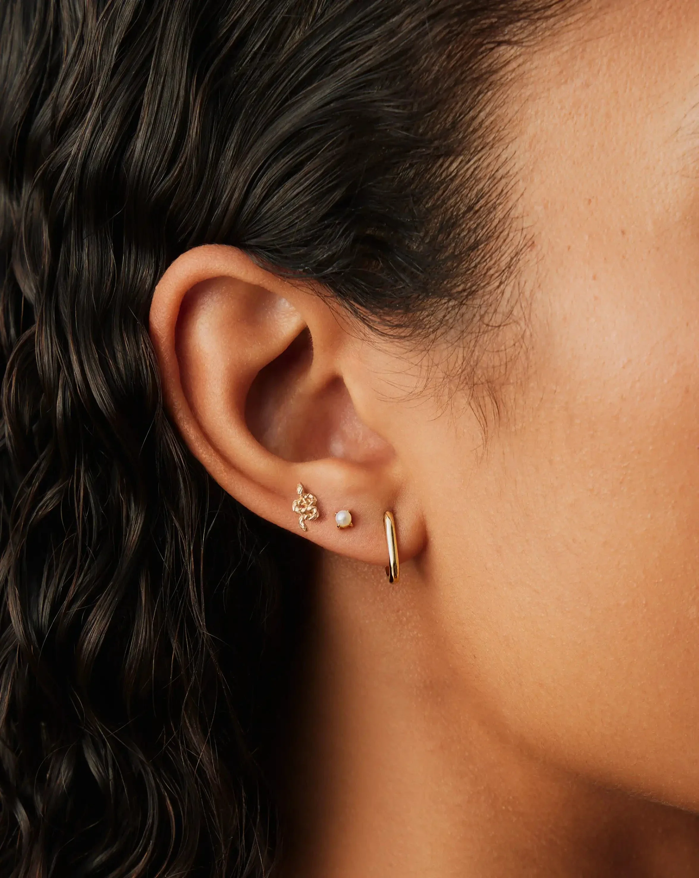 Solid Gold Pearl Stud Earrings | 14k Solid Gold/Pearl - Image 2