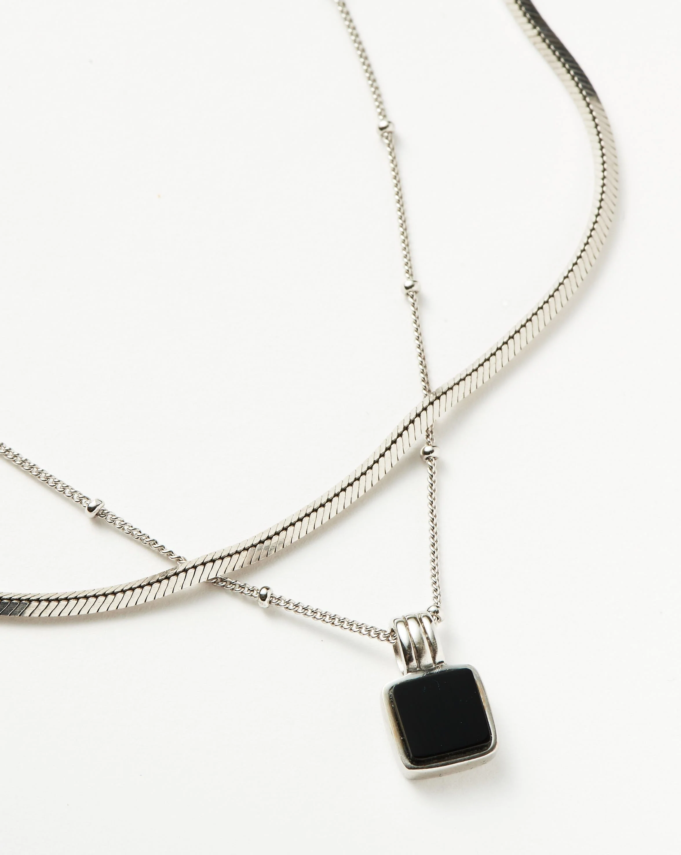 The Signature Gemstone Necklace Set - Image 4