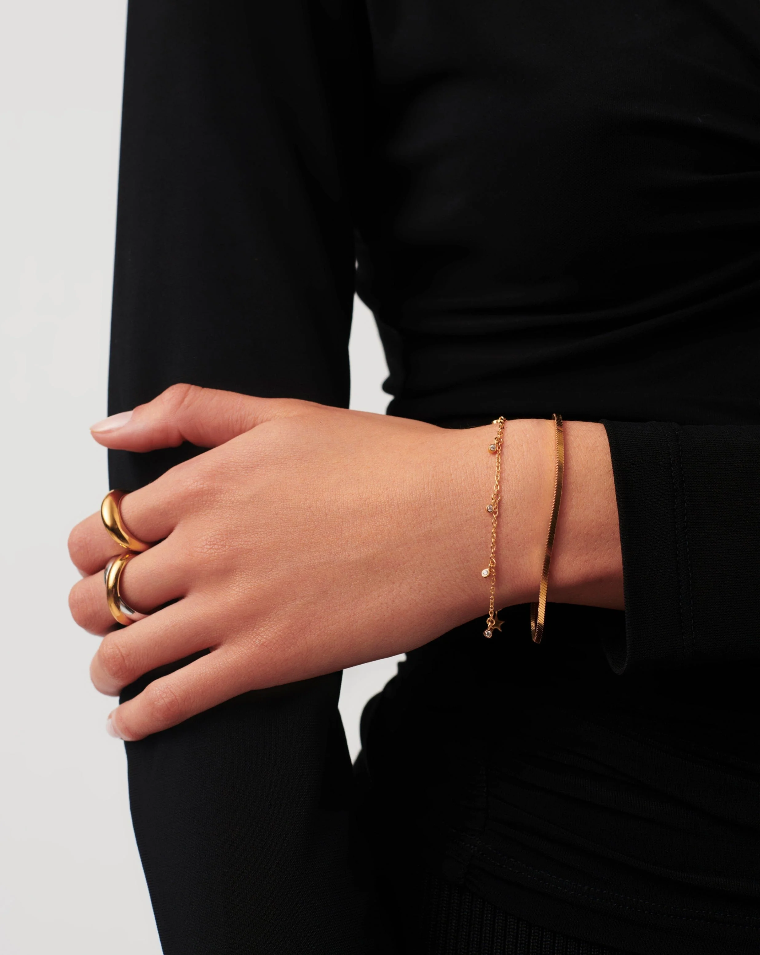 Interstellar Chain Bracelet Set - Image 2