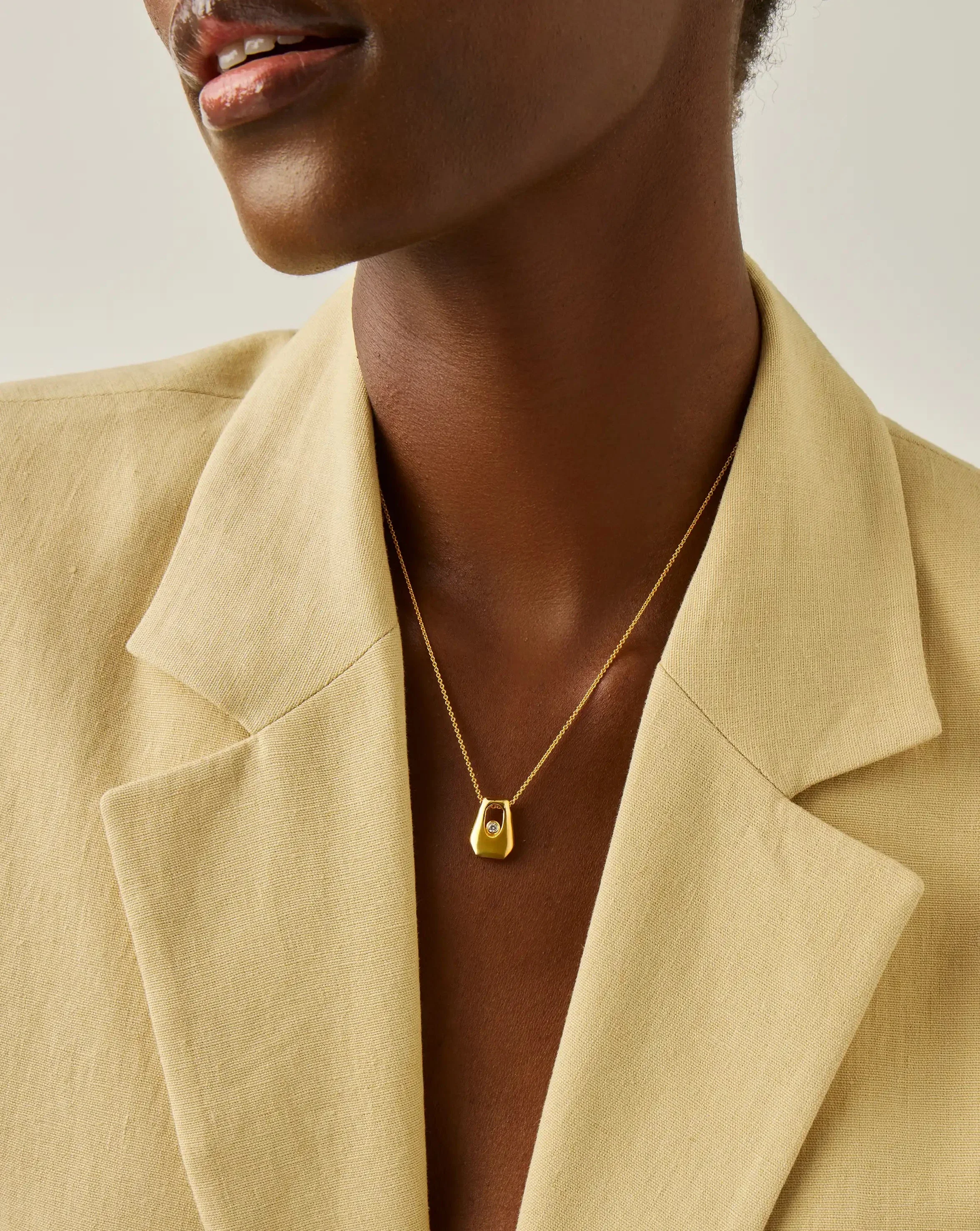 Lucy Williams Arco Pendant Necklace | 18k Gold Vermeil - Image 3