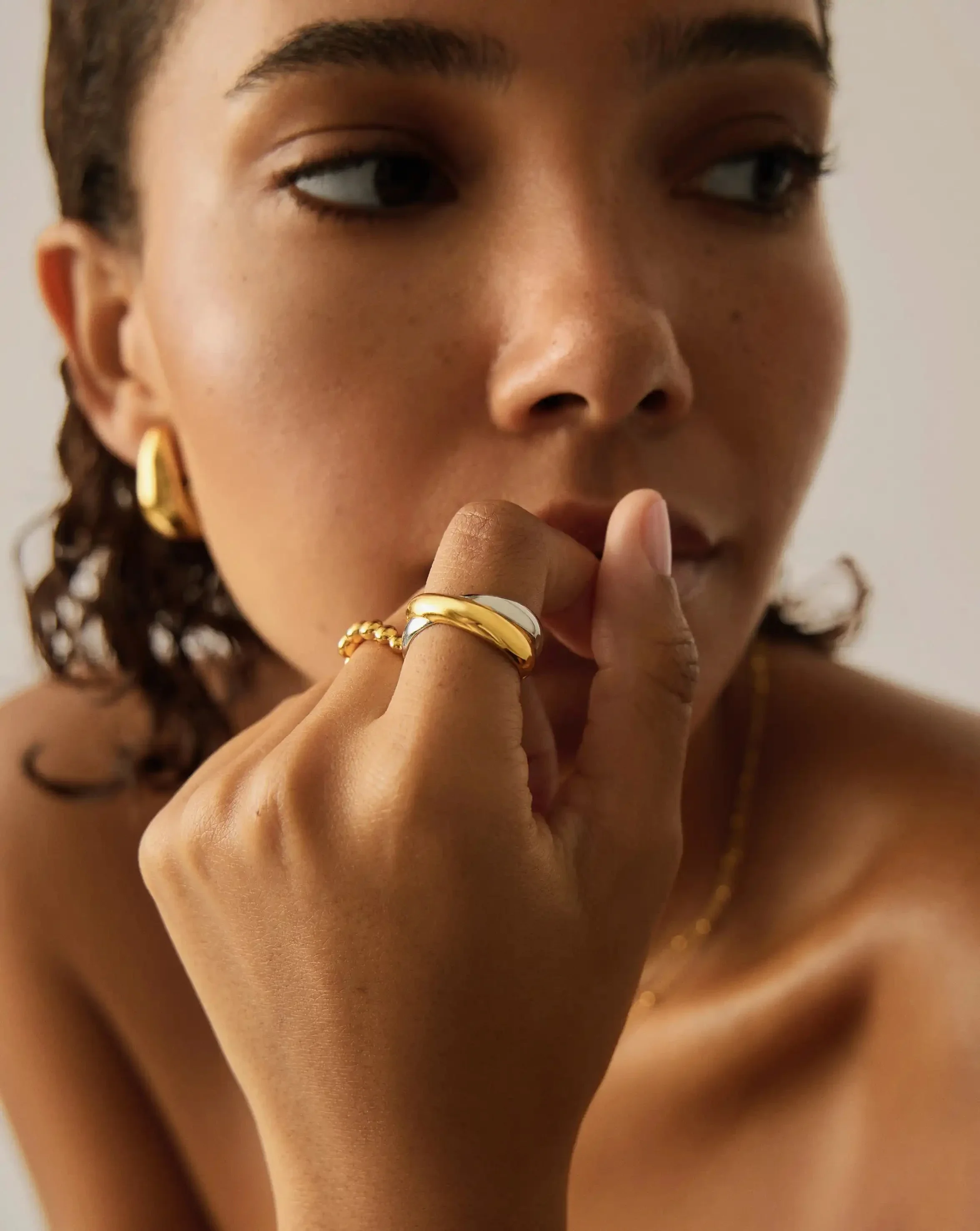 Lucy Williams Chunky Entwine Ring | Mixed Metal - Image 2