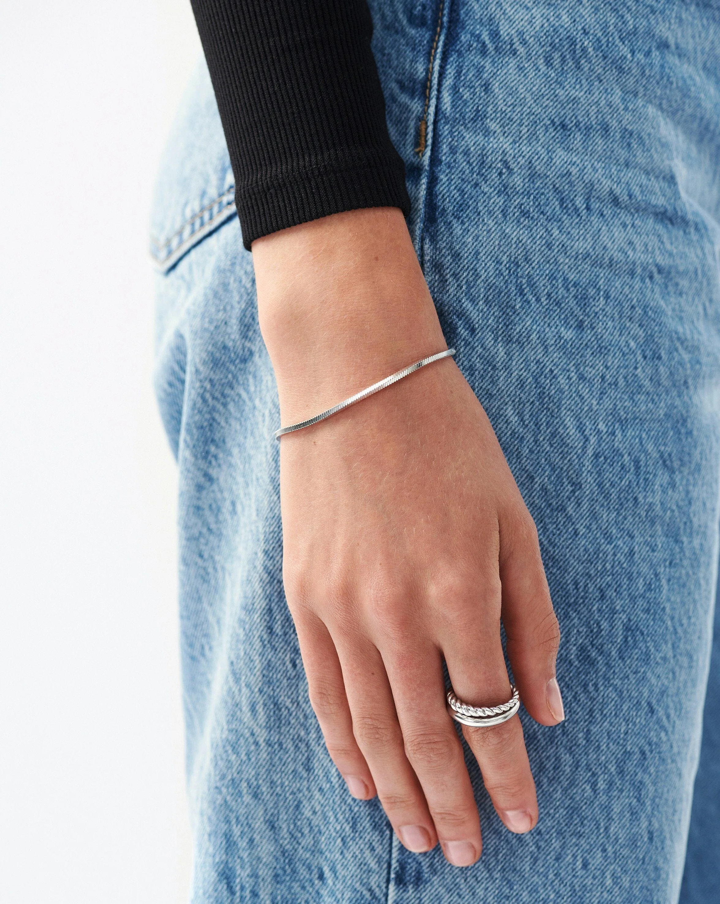 Lucy Williams Square Snake Chain Bracelet - Image 2