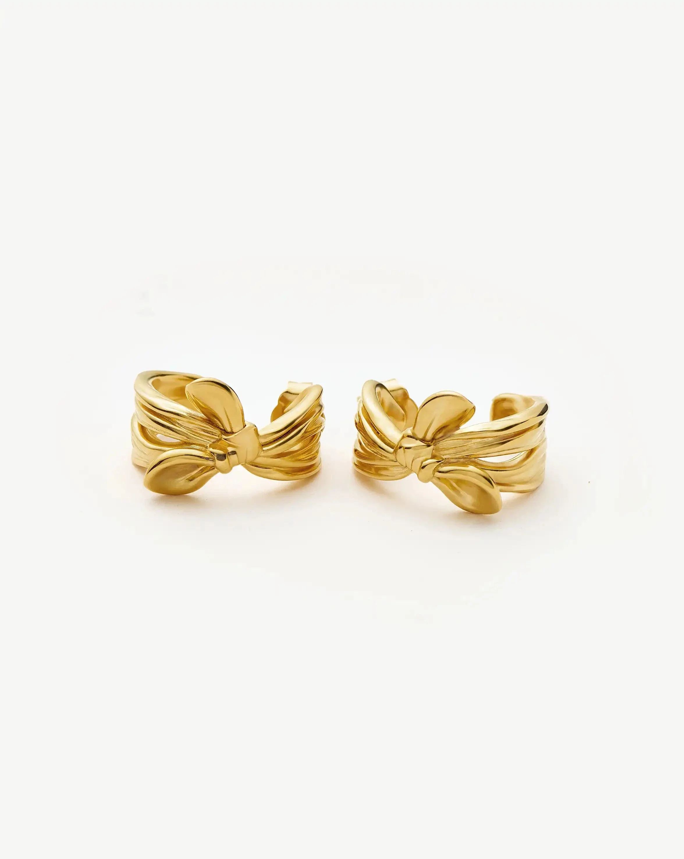 MARKGONG Bow Hoop Earrings | 18k Gold Plated - Image 4