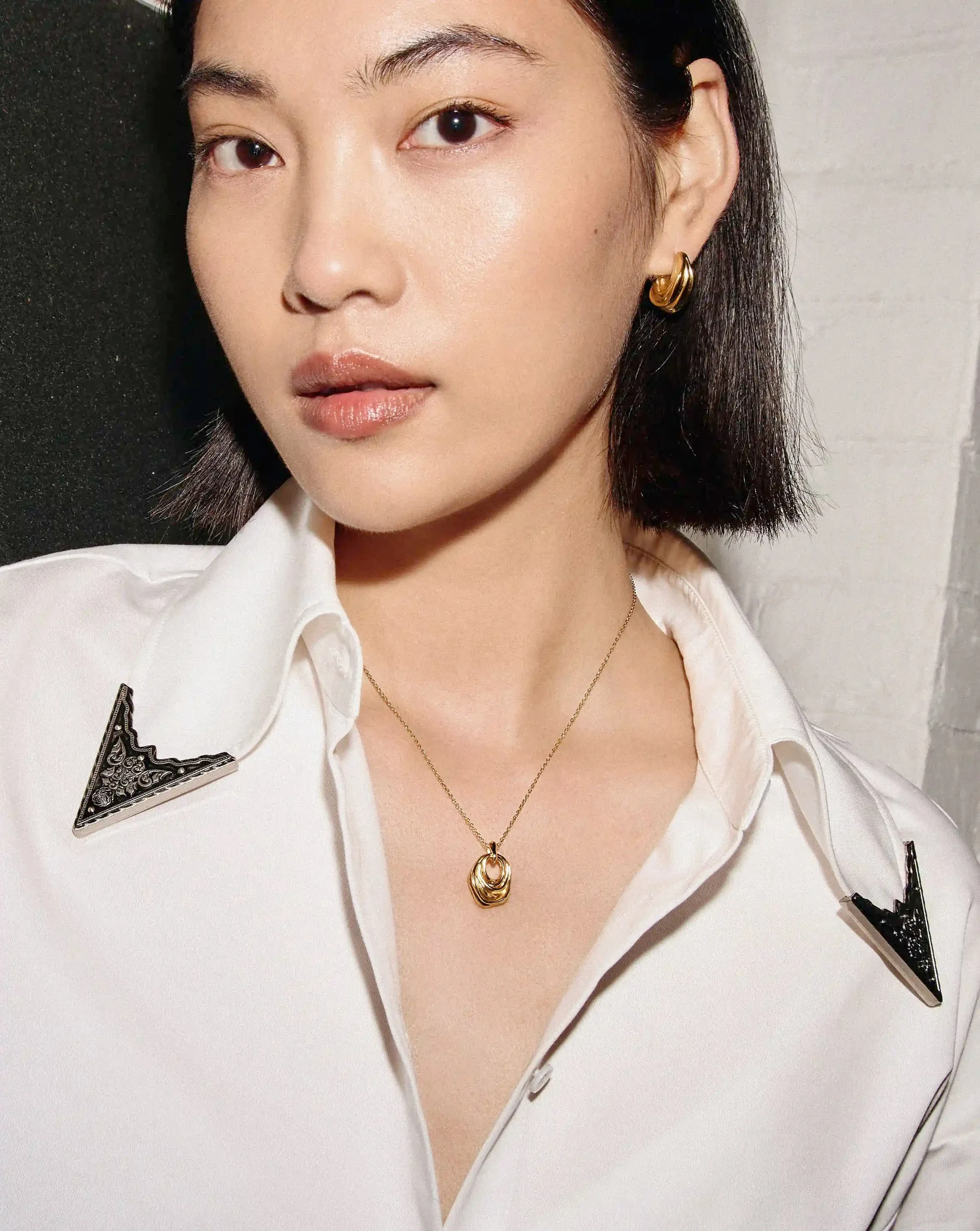 MARKGONG Draped Pendant Necklace | 18k Gold Plated - Image 3