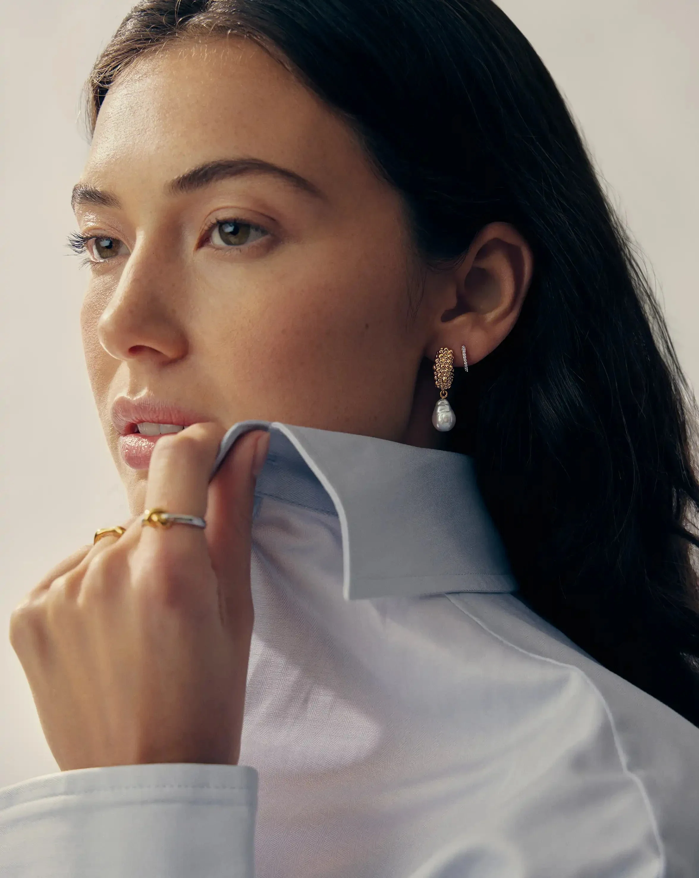 Pearl Baya Charm Hoop Earrings | 18k Gold Plated/Pearl - Image 5