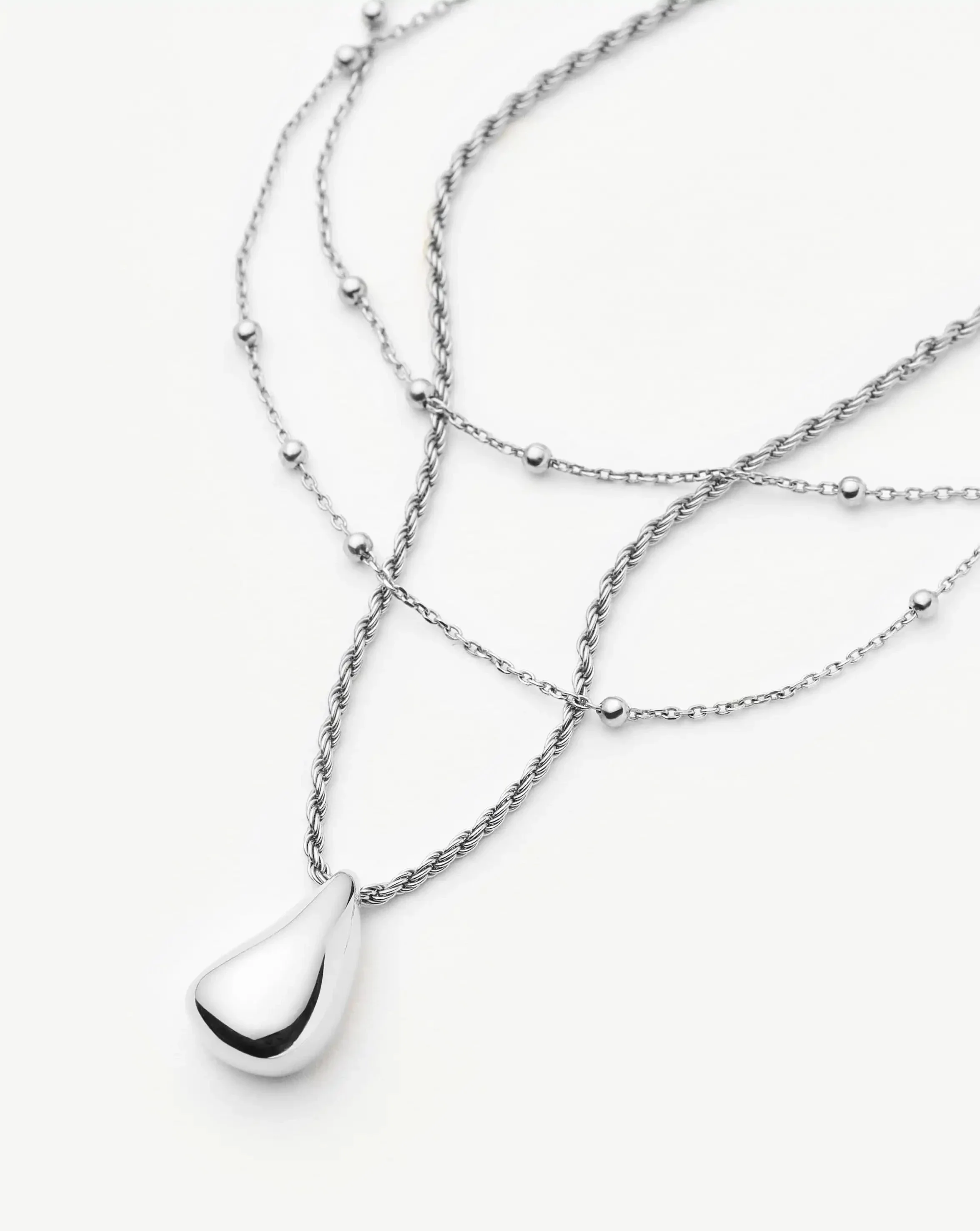 The Everyday Layering Necklace Set - Image 4