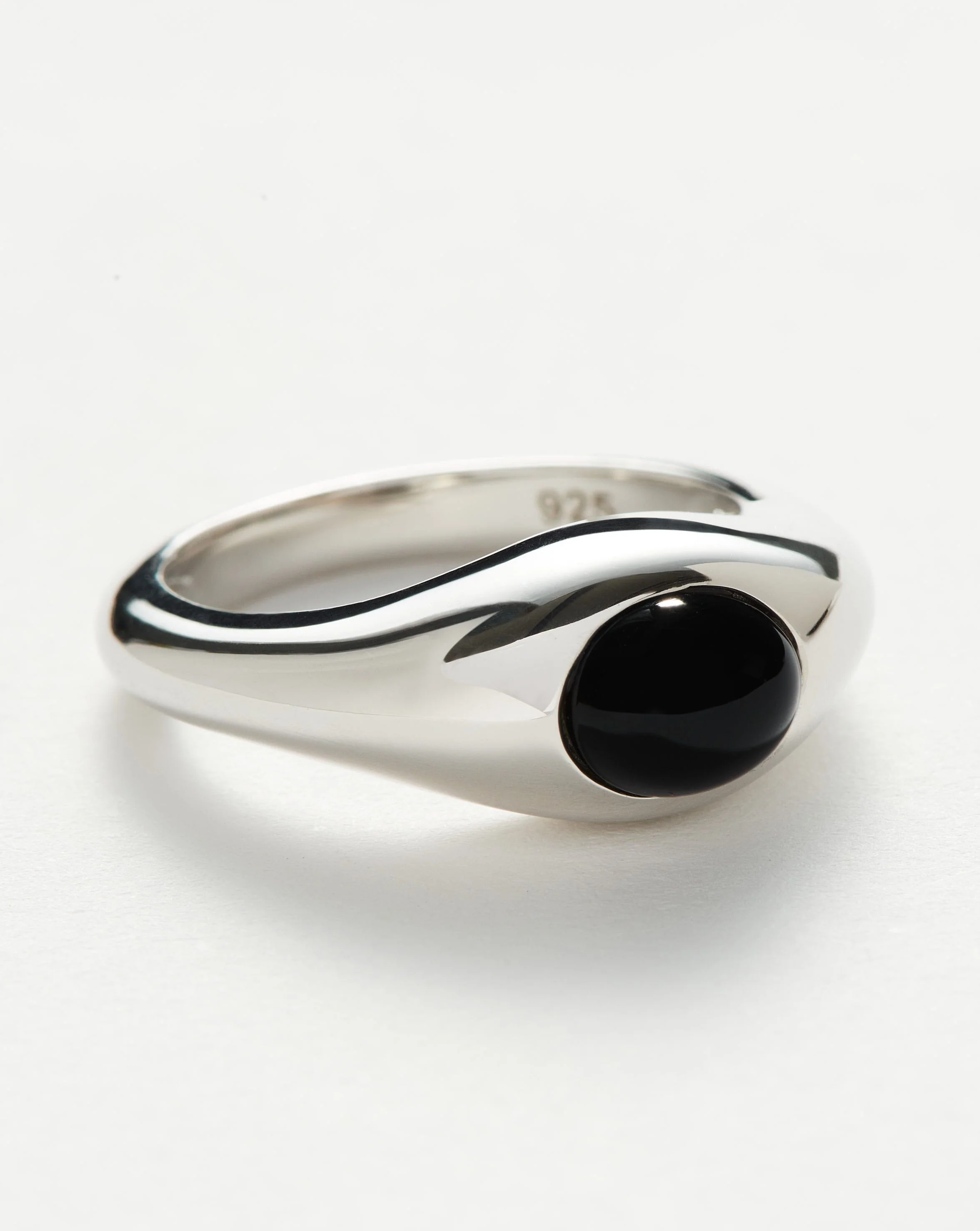 Savi Sculptural Gemstone Stacking Ring | Sterling Silver/Black Onyx - Image 4