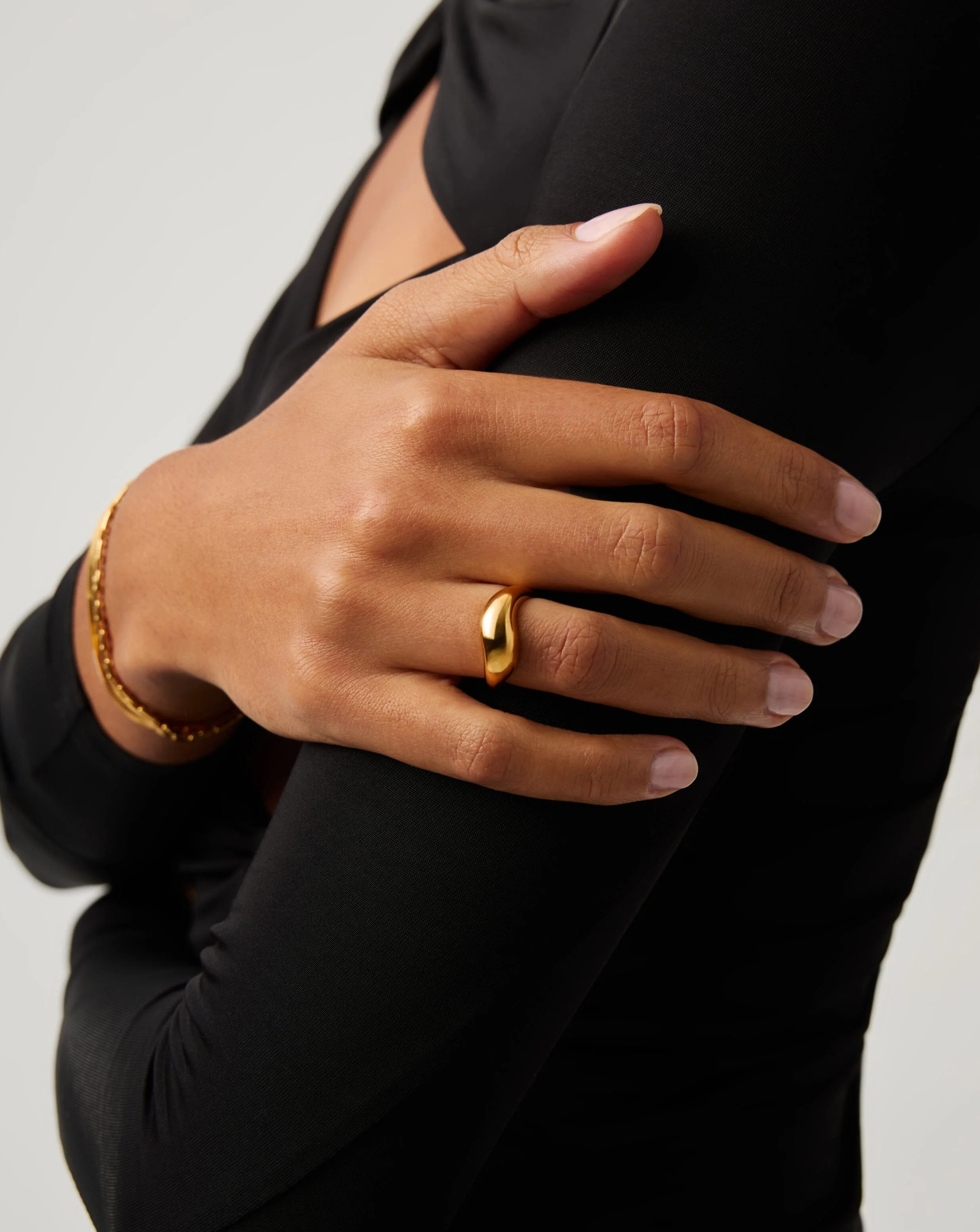 Savi Signature Stacking Ring | 18k Gold Vermeil - Image 2
