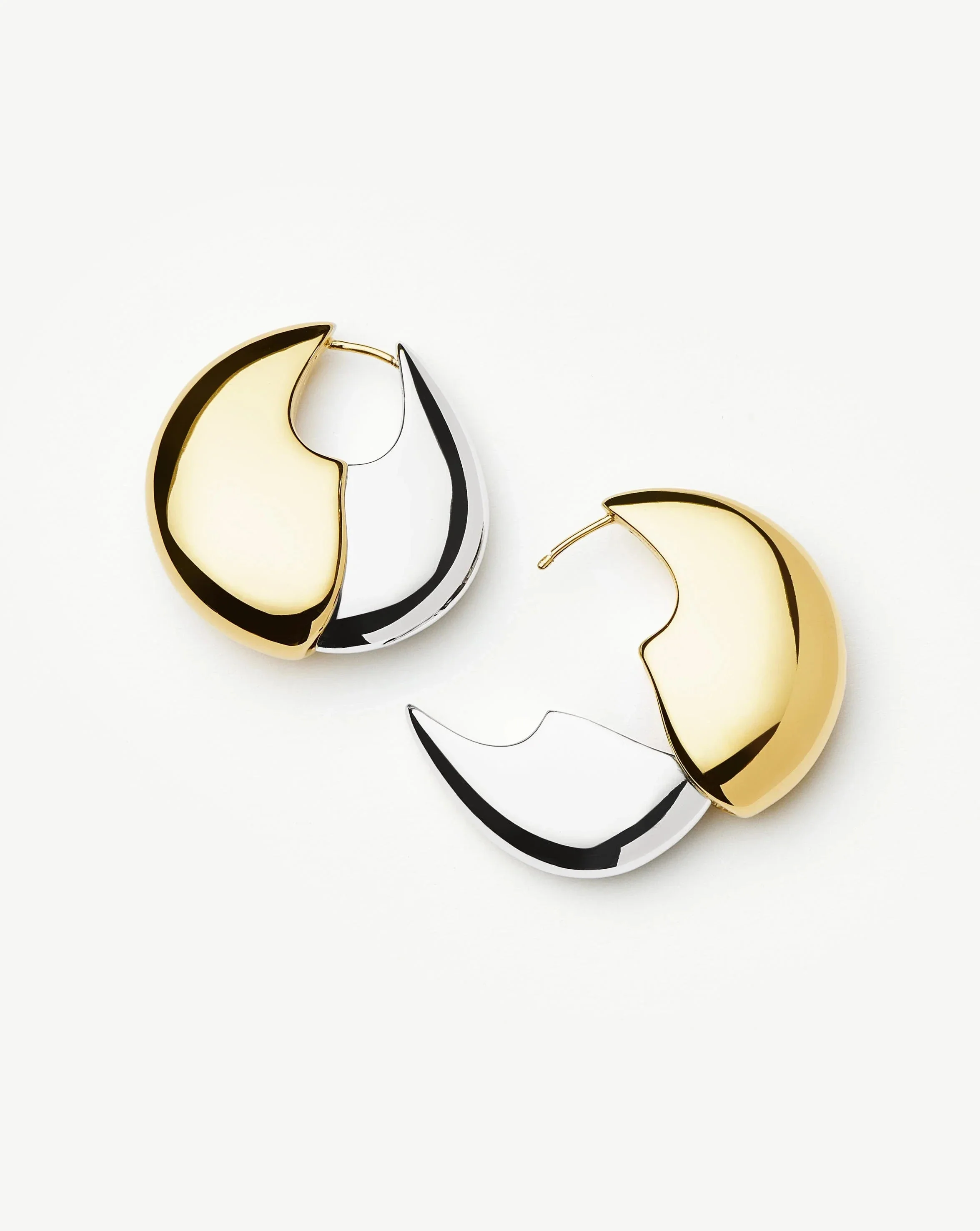 Sculptural Pebble Medium Hoop Earrings | Mixed Metal - Image 4