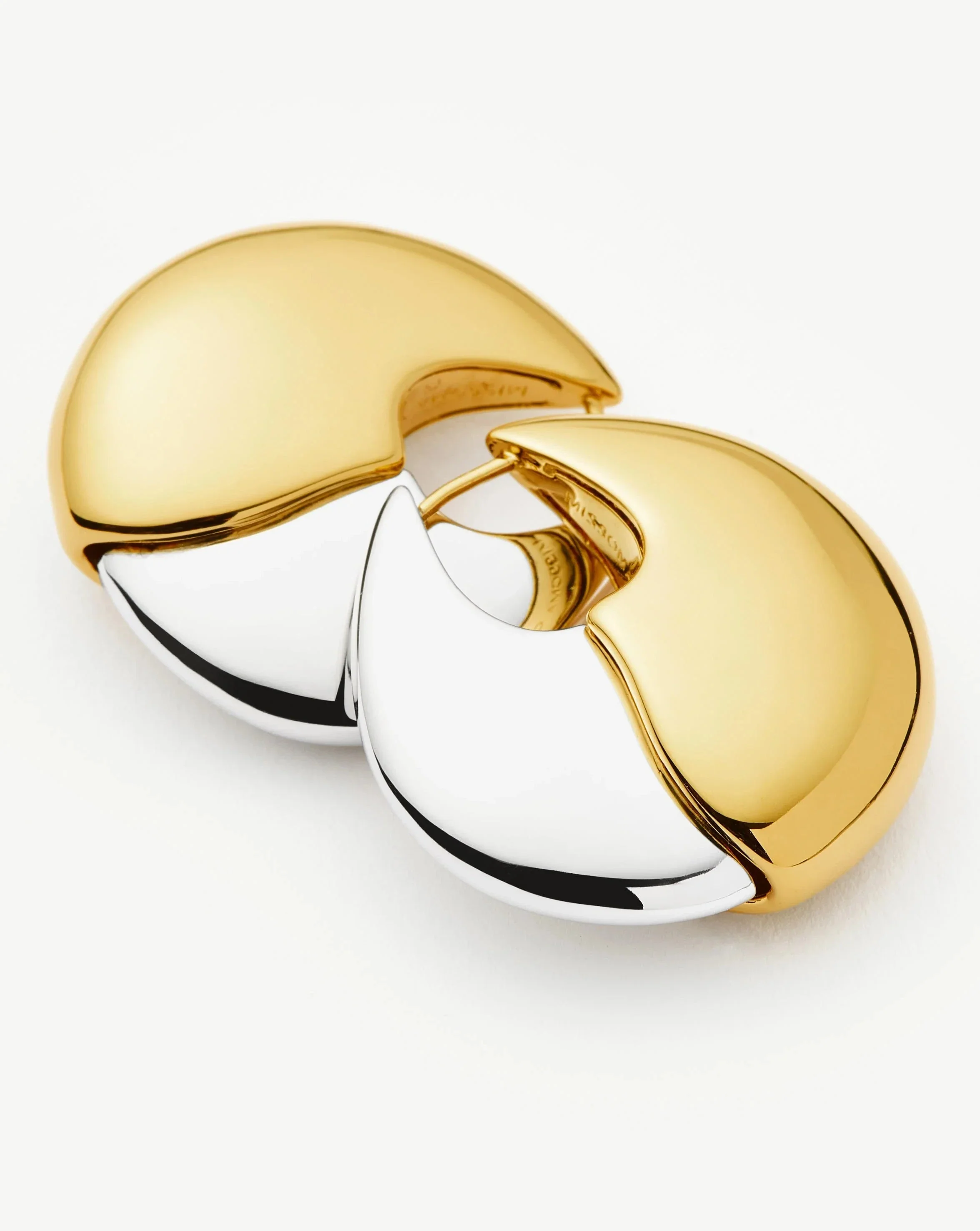 Sculptural Pebble Medium Hoop Earrings | Mixed Metal - Image 5
