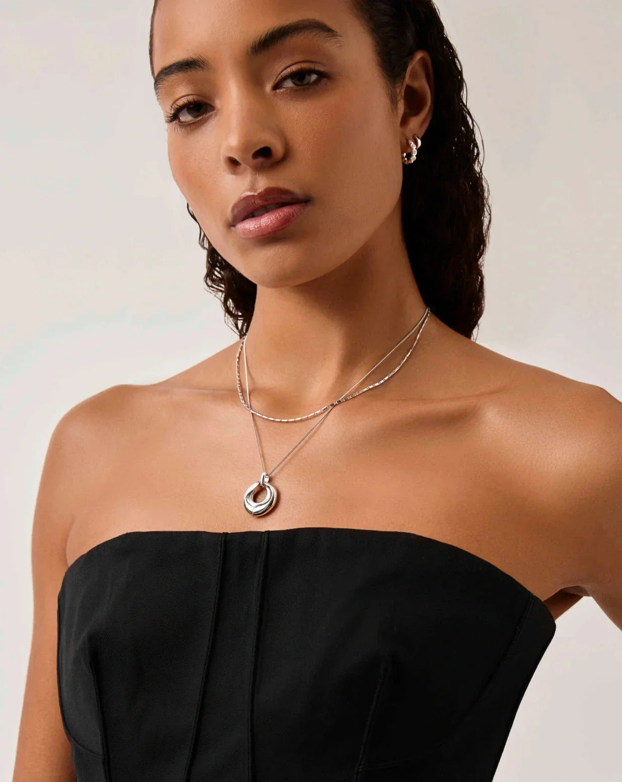 Sculptural Ridge Molten Pendant Necklace | Silver Plated - Image 3