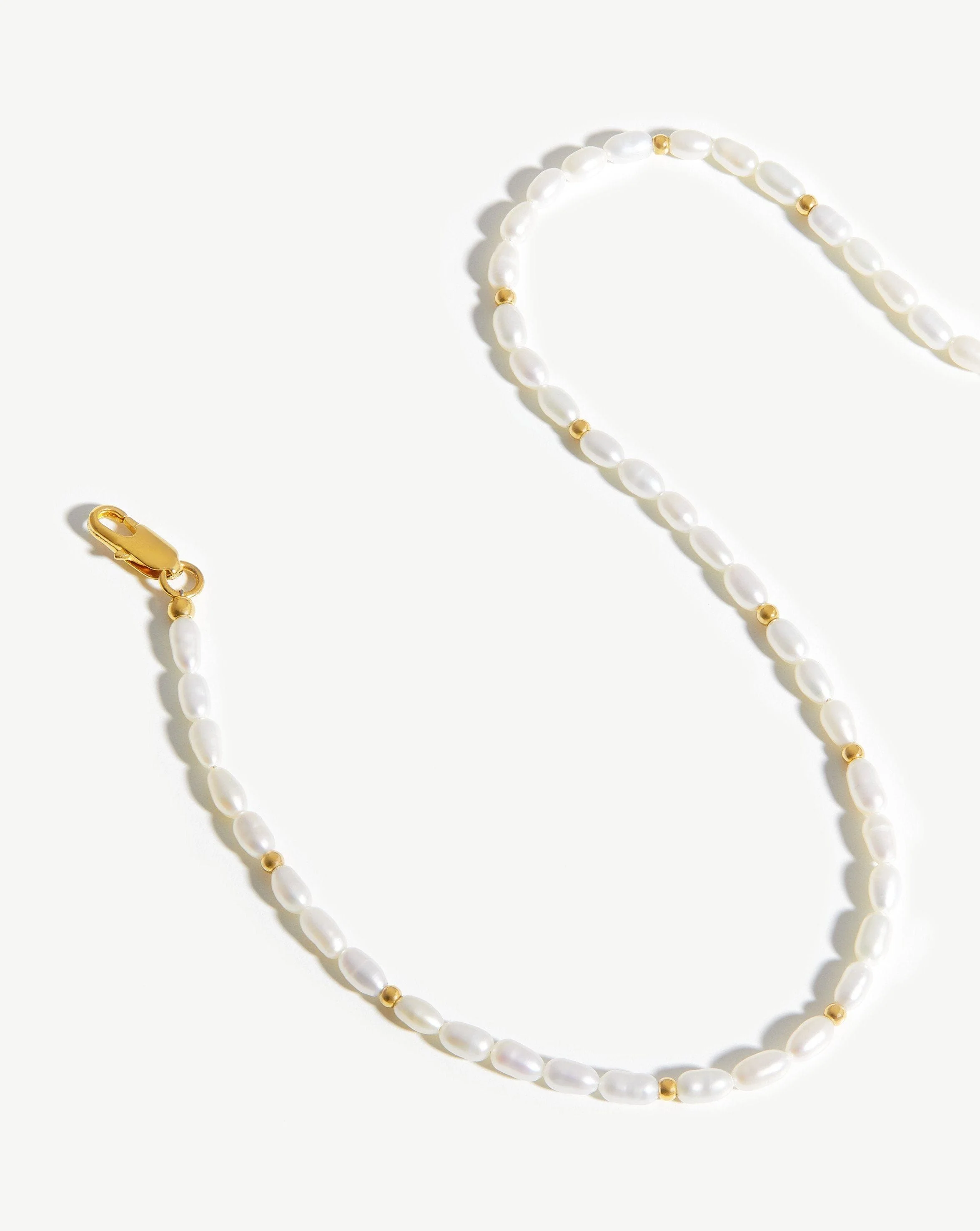 Short Seed Pearl Beaded Necklace | 18k Gold Plated/Pearl - Image 4
