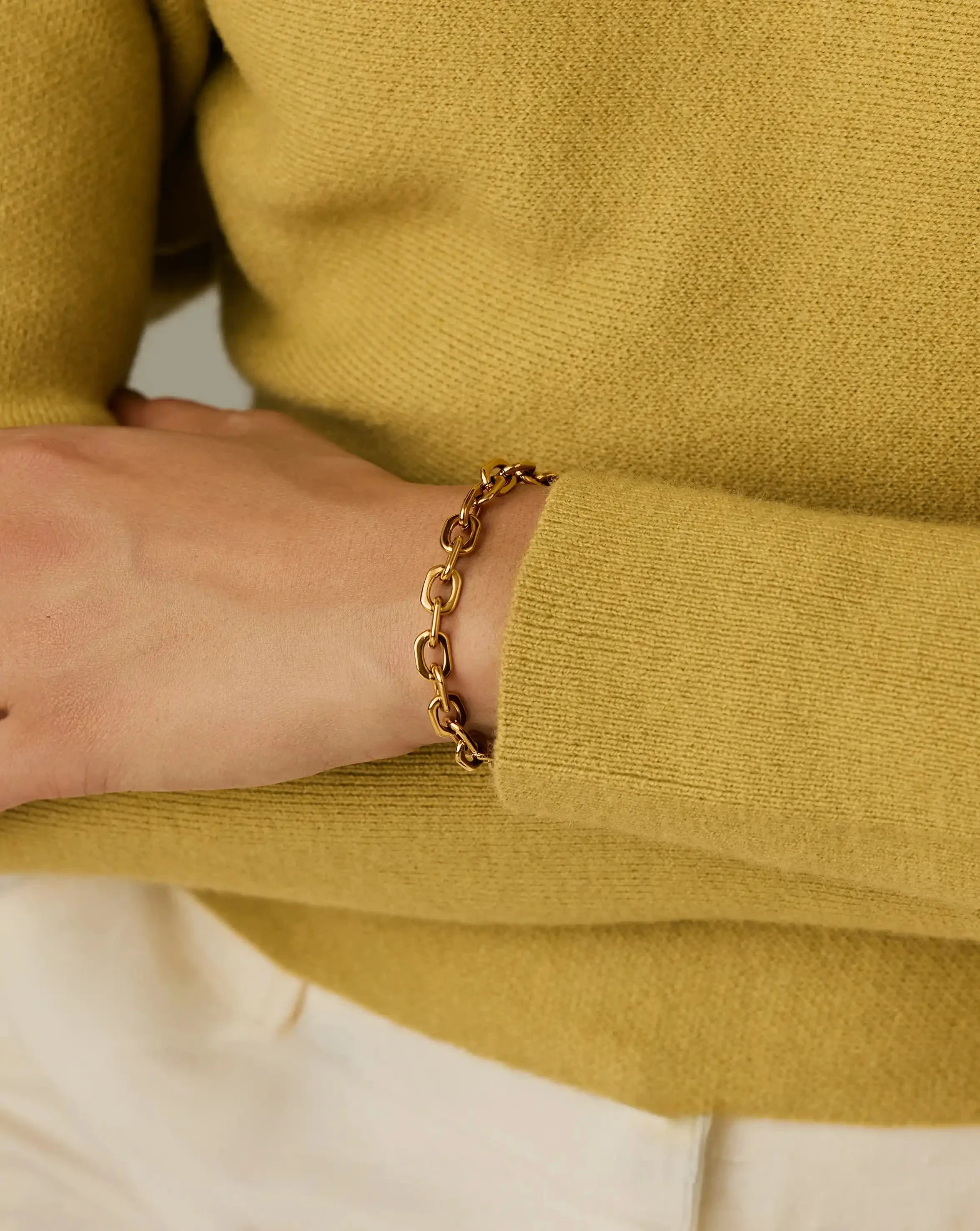 Square Paperclip Chain Bracelet | 18k Gold Plated - Image 2