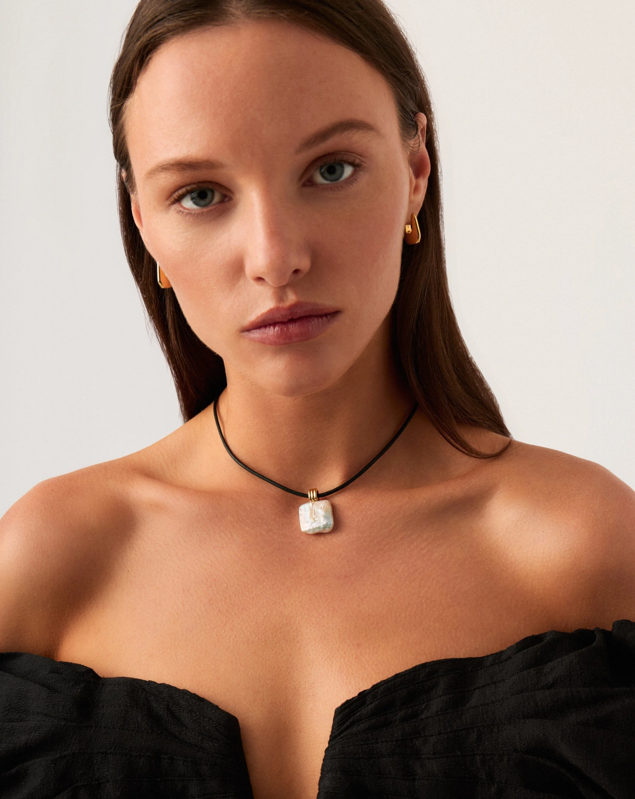 Square Pearl Pendant Cord Necklace | 18k Gold Plated Vermeil/Pearl - Image 3
