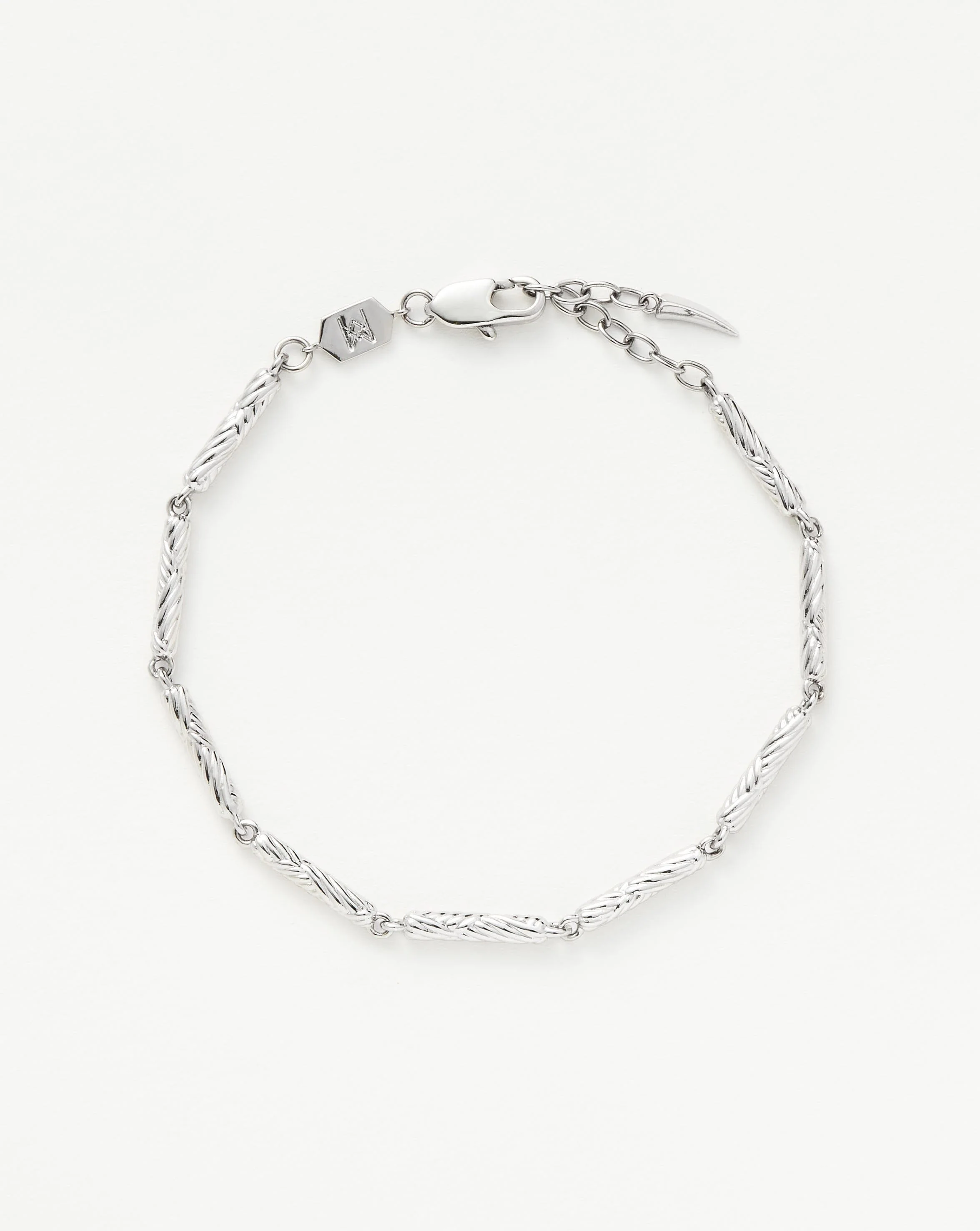 Wavy Ridge Chain Bracelet